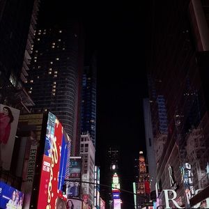 Meet your Posher, Nika